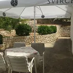 Sandro Apartment *