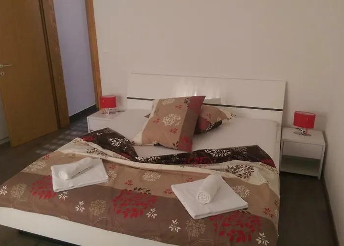 Sandro 아파트 이반 돌라츠