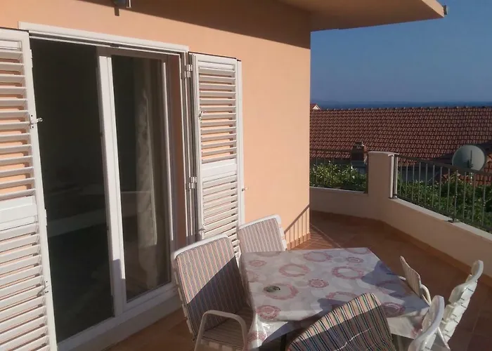 Sandro 아파트 이반 돌라츠